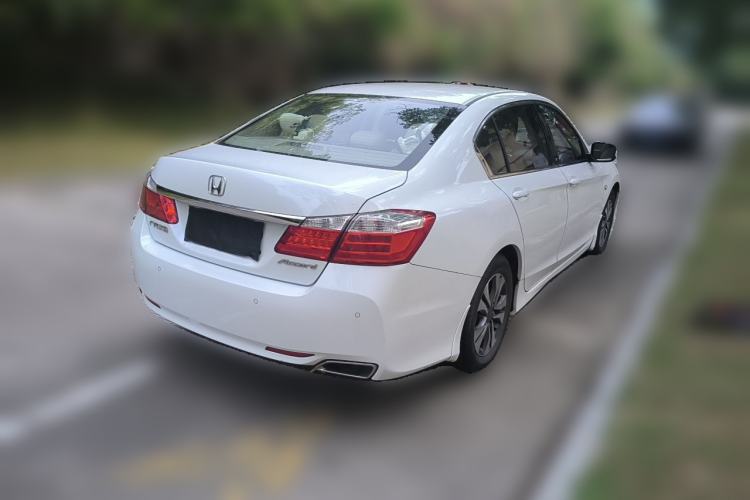 Used Honda Accord 2014 2.0L EX Luxury Edition Rear Right 45 Deg