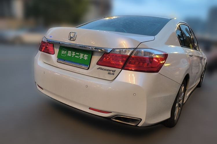 Used Honda Accord 2014 2.4L EX Luxury Edition Rear Right 45 Deg