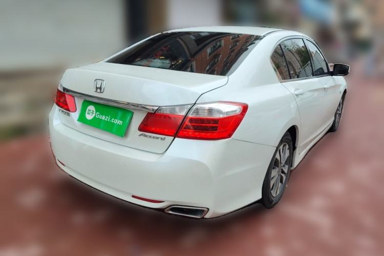 Used Honda Accord 2014 2.0L EX Luxury Edition Rear Right 45 Deg