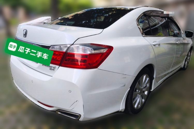Used Honda Accord 2014 2.4L EX Luxury Edition Rear Right 45 Deg