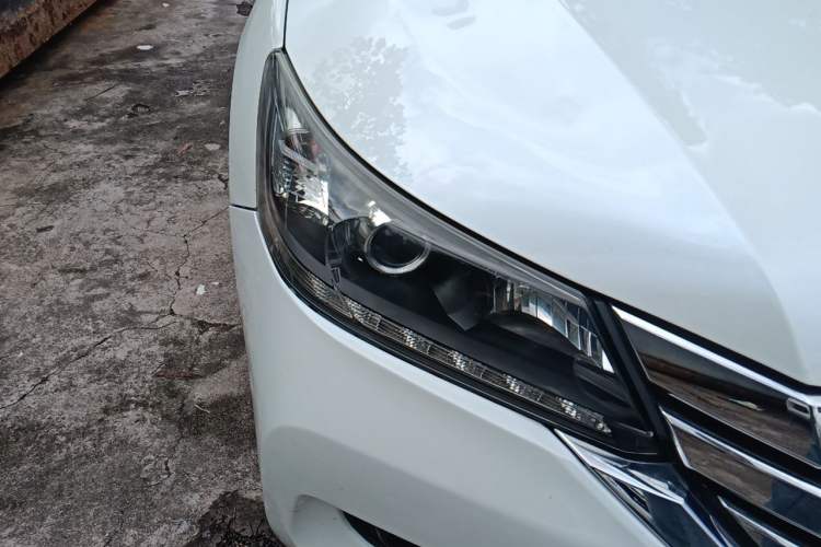 Used Honda Accord 2014 2.0L LX Comfort Edition Right Front Headlight