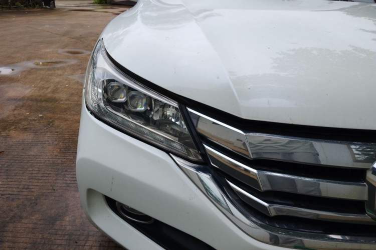 Used Honda Accord 2014 2.4L EX Luxury Edition Right Front Headlight
