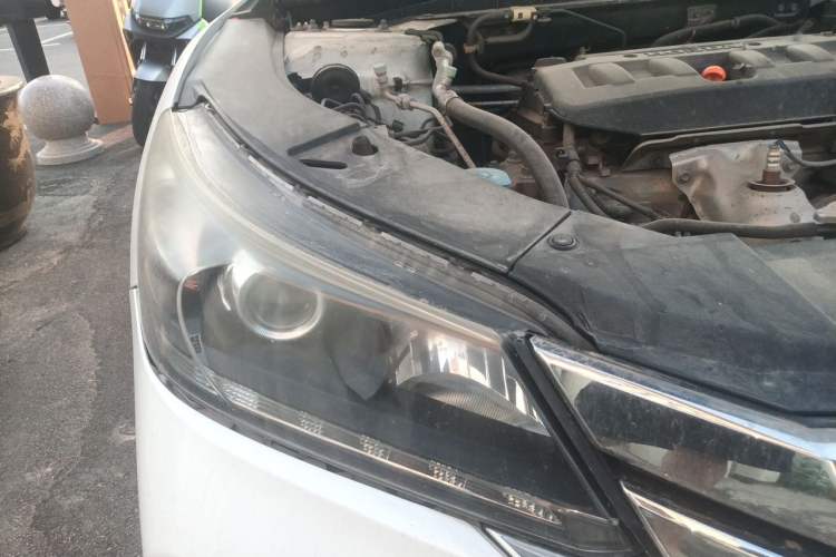 Used Honda Accord 2014 2.0L EXN Luxury Navigation Edition Right Front Headlight