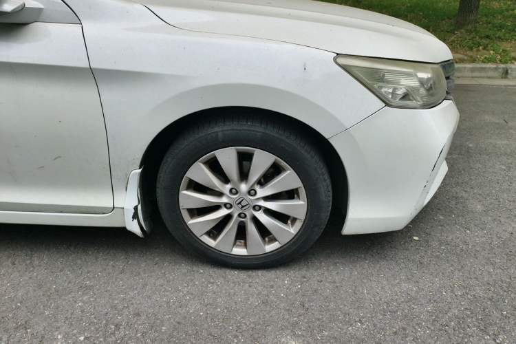 Used Honda Accord 2014 2.4L EX Luxury Edition Right Front Wheel Hub