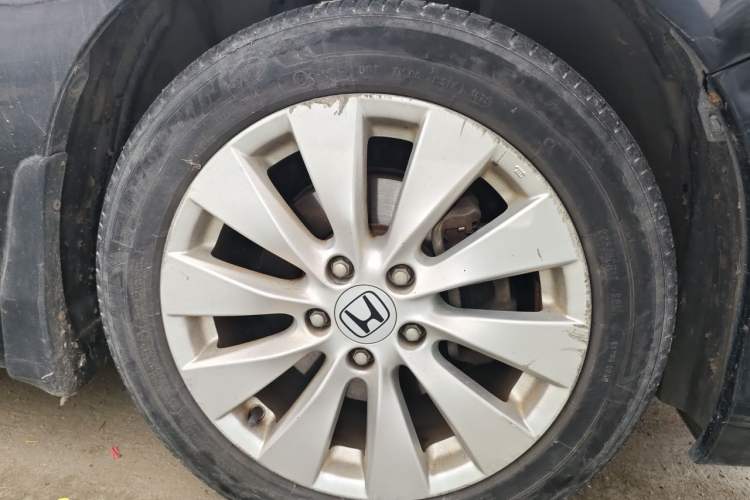 Used Honda Accord 2014 2.4L EX Luxury Edition Right Front Wheel Hub