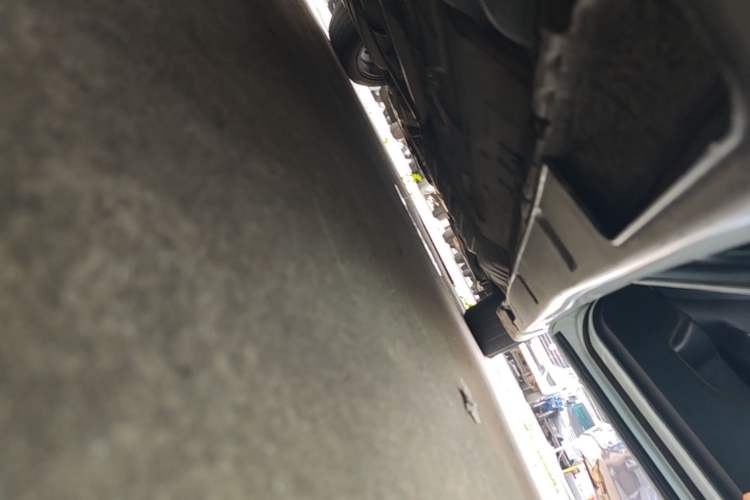 Used Honda Accord 2014 2.4L LX Comfort Edition Right Side Sill