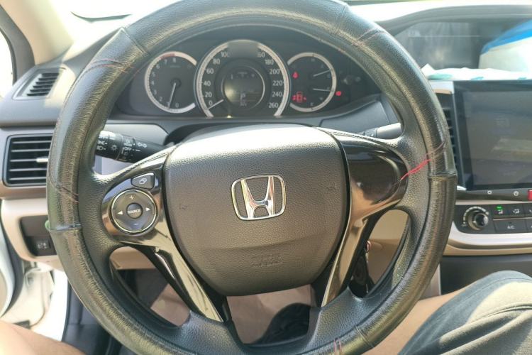 Used Honda Accord 2014 2.0L LX Comfort Edition Steering Wheel