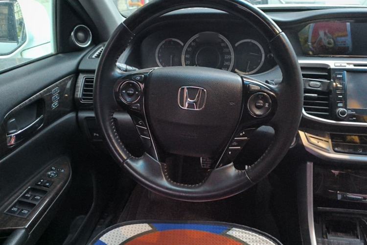 Used Honda Accord 2014 3.0L EXLN Flagship Edition Steering Wheel