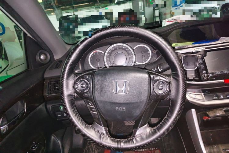 Used Honda Accord 2014 2.4L EXN Luxury Navigation Edition Steering Wheel