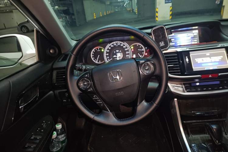 Used Honda Accord 2014 2.4L EX Luxury Edition Steering Wheel