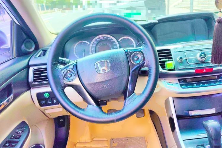 Used Honda Accord 2014 2.0L EX Luxury Edition Steering Wheel