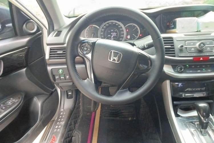 Used Honda Accord 2014 2.0L LX Comfort Edition Steering Wheel