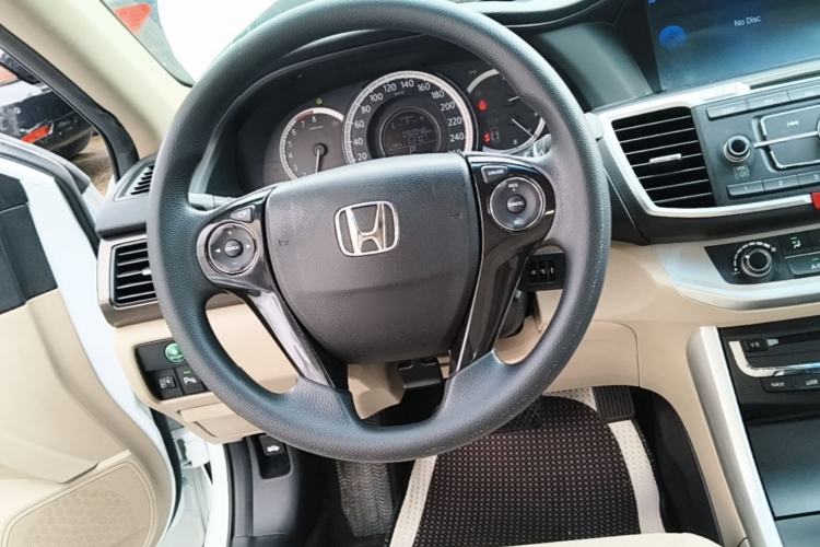 Used Honda Accord 2014 2.0L LX Comfort Edition Steering Wheel