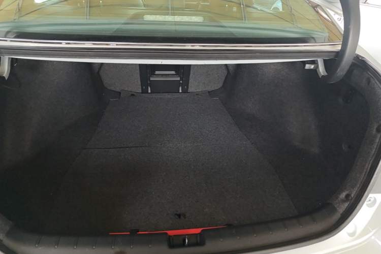 Used Honda Accord 2014 2.4L LX Comfort Edition Trunk