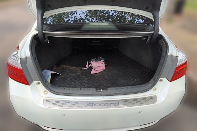 Used Honda Accord 2014 2.0L LX Comfort Edition Trunk