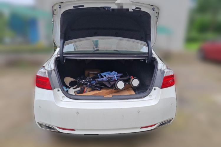 Used Honda Accord 2014 2.0L EX Luxury Edition Trunk