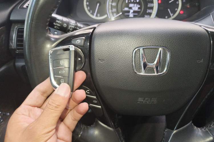 Used Honda Accord 2014 2.4L EX Luxury Edition Vehicle Key
