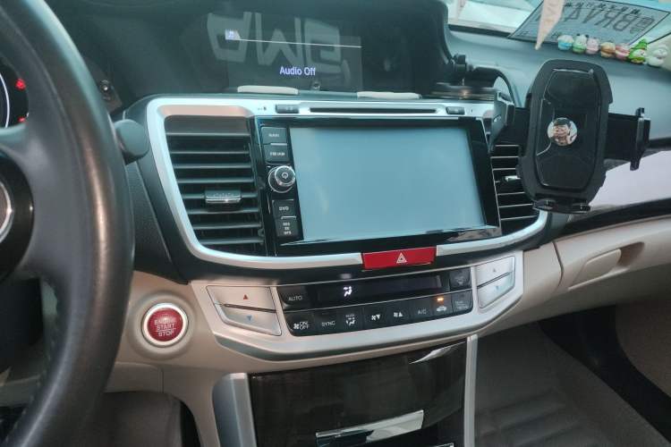 Used Honda Accord 2014 2.4L EX Luxury Edition Audio And AC Panel