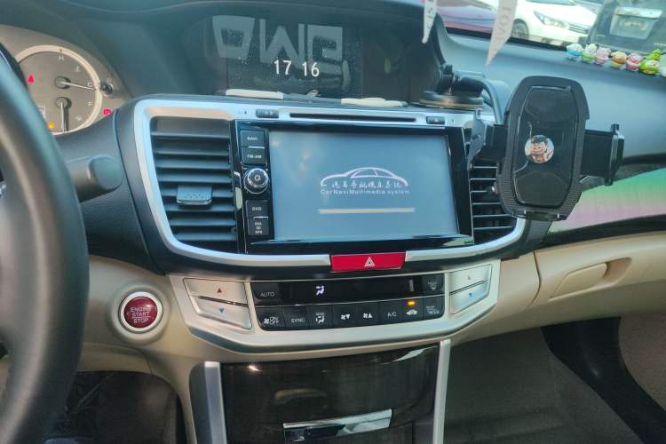Used Honda Accord 2014 2.4L EX Luxury Edition Audio And AC Panel