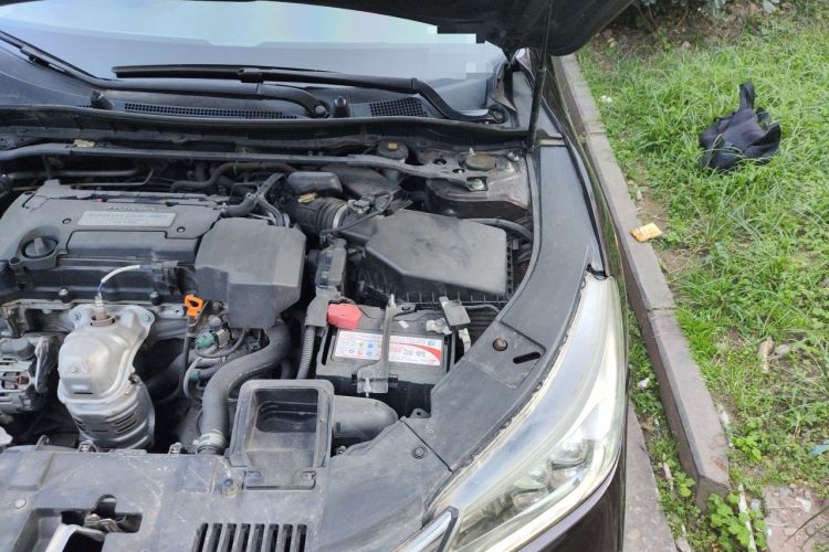 Used Honda Accord 2014 2.4L EX Luxury Edition Engine Bay Left
