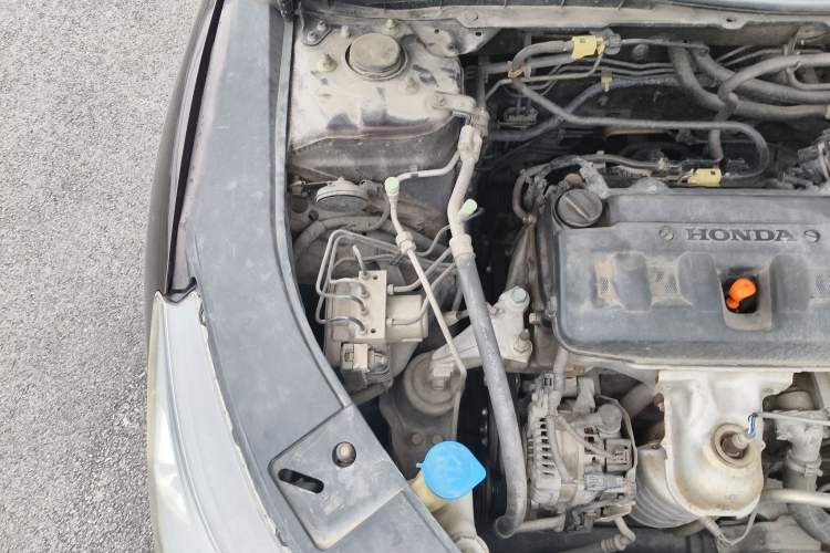 Used Honda Accord 2014 2.0L LX Comfort Edition Engine Bay Right