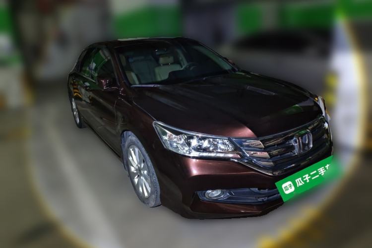 Used Honda Accord 2014 2.4L EXN Luxury Navigation Edition Front Right 45 Deg