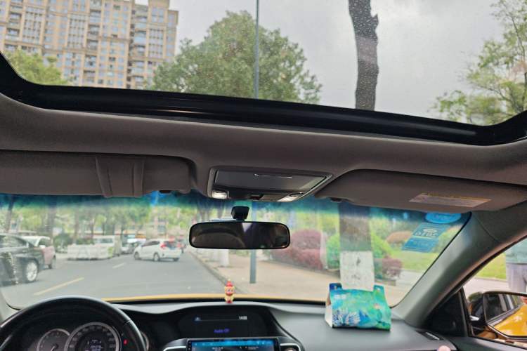 Used Honda Accord 2014 2.4L EX Luxury Edition Headliner