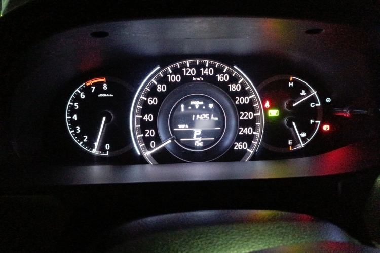 Used Honda Accord 2014 2.0L EX Luxury Edition Instrument Cluster