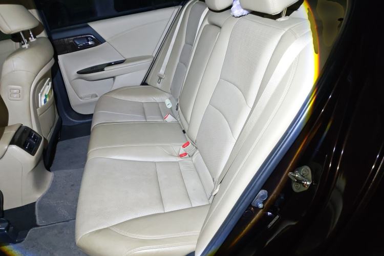 Used Honda Accord 2014 2.4L EXN Luxury Navigation Edition Left Rear Seat