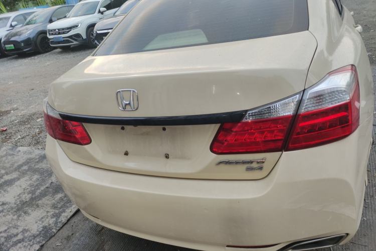 Used Honda Accord 2014 2.4L EX Luxury Edition Rear