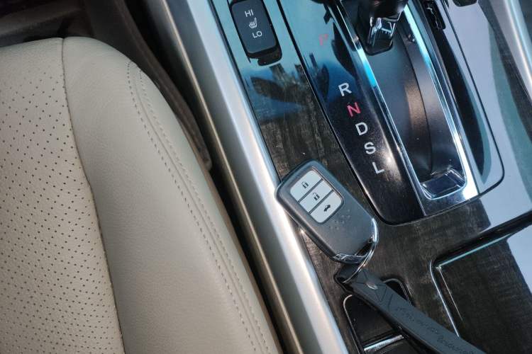 Used Honda Accord 2014 2.4L EX Luxury Edition Vehicle Key