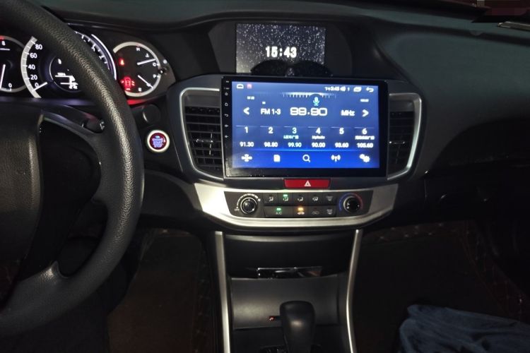 Used Honda Accord 2015 2.0L LX Comfort Edition Audio And AC Panel