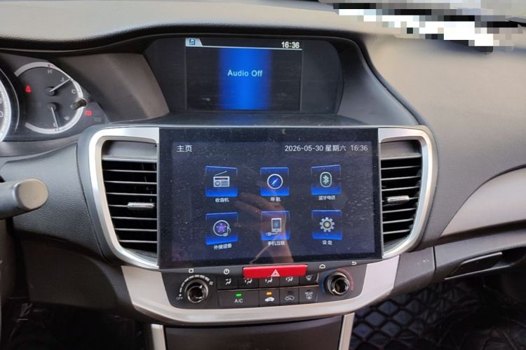 Used Honda Accord 2015 2.0L LX Comfort Edition Audio And AC Panel
