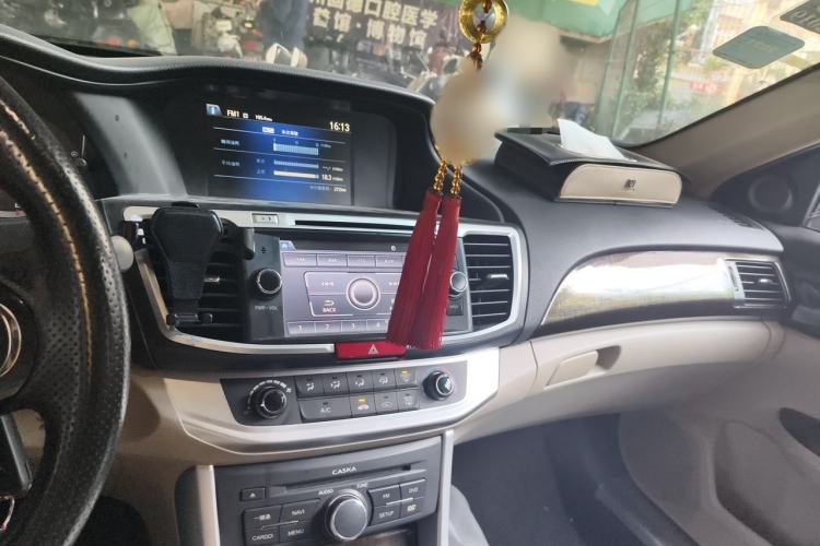 Used Honda Accord 2015 2.0L LX Comfort Edition Audio And AC Panel