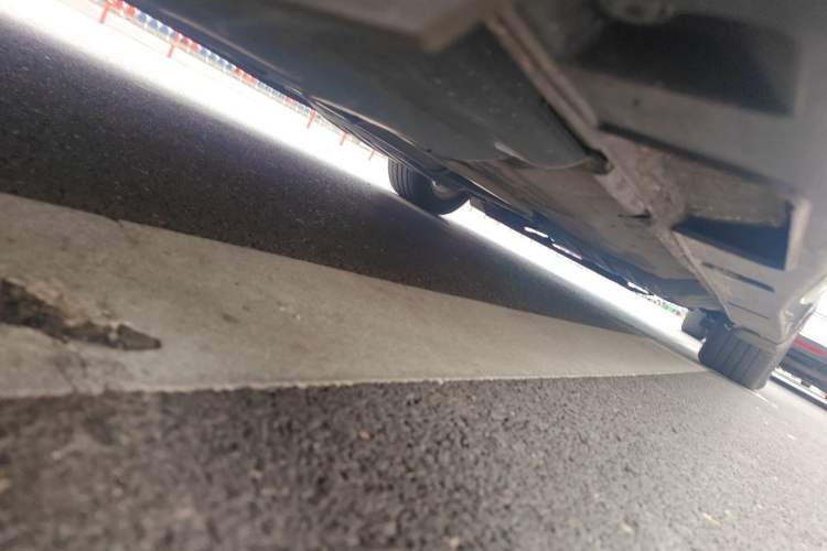 Used Honda Accord 2015 2.0L LX Comfort Edition Chassis Rear Right