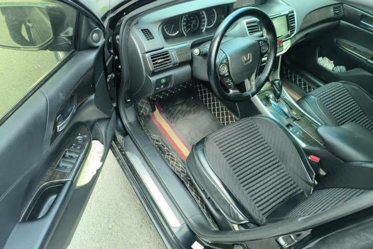 Used Honda Accord 2015 2.4L EX Luxury Edition Driver Seat