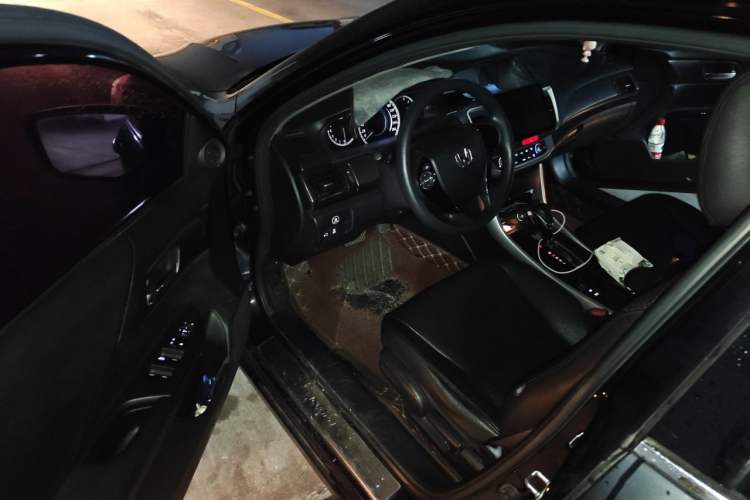 Used Honda Accord 2015 2.0L LXS Elite Edition Driver Seat