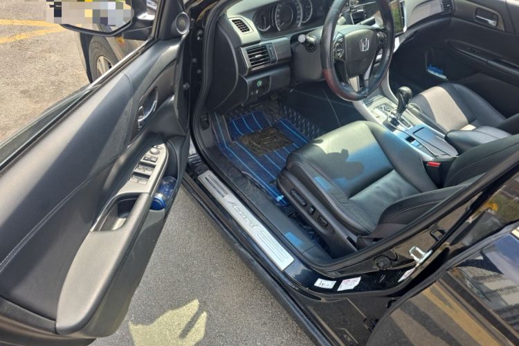 Used Honda Accord 2015 2.0L LXS Elite Edition Driver Seat