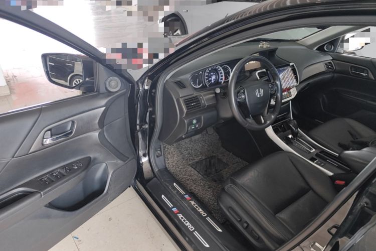 Used Honda Accord 2015 2.0L EX Luxury Edition Driver Seat