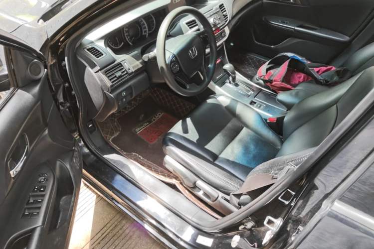 Used Honda Accord 2015 2.0L LXS Elite Edition Driver Seat