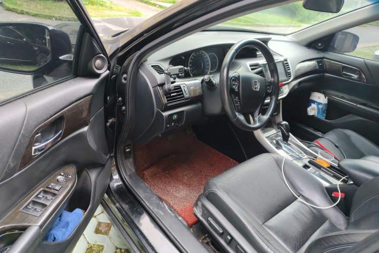 Used Honda Accord 2015 2.4L EX Luxury Edition Driver Seat
