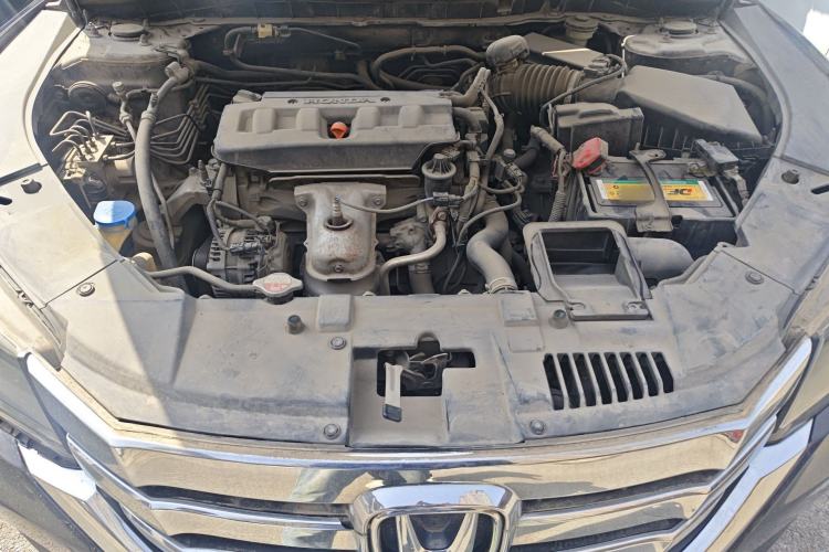 Used Honda Accord 2015 2.0L LX Comfort Edition Engine Bay