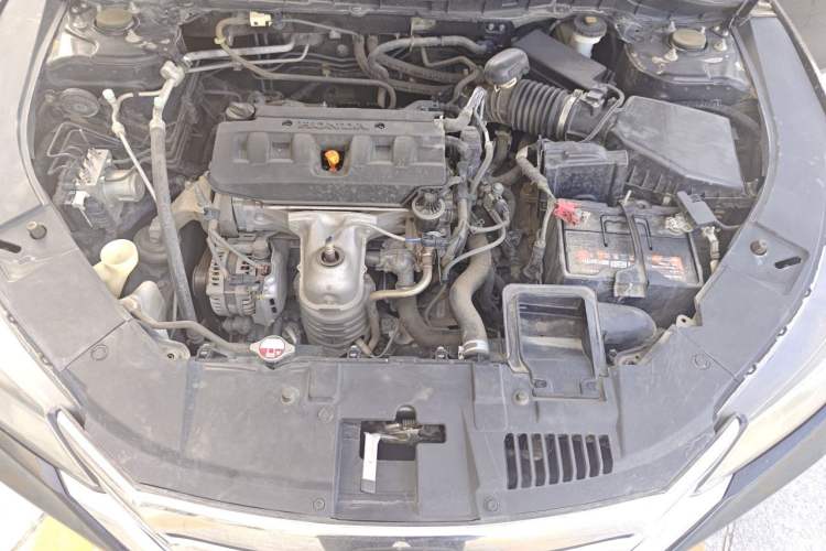 Used Honda Accord 2015 2.0L LXS Elite Edition Engine Bay
