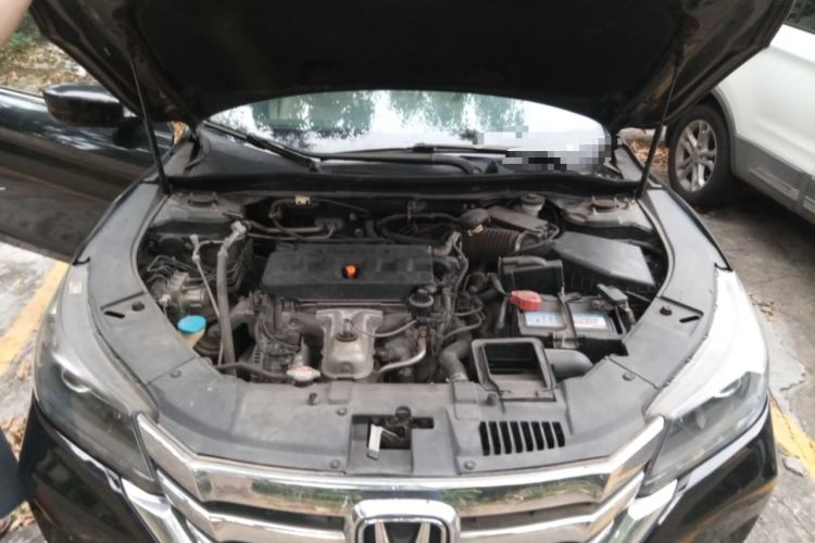 Used Honda Accord 2015 2.0L LX Comfort Edition Engine Bay