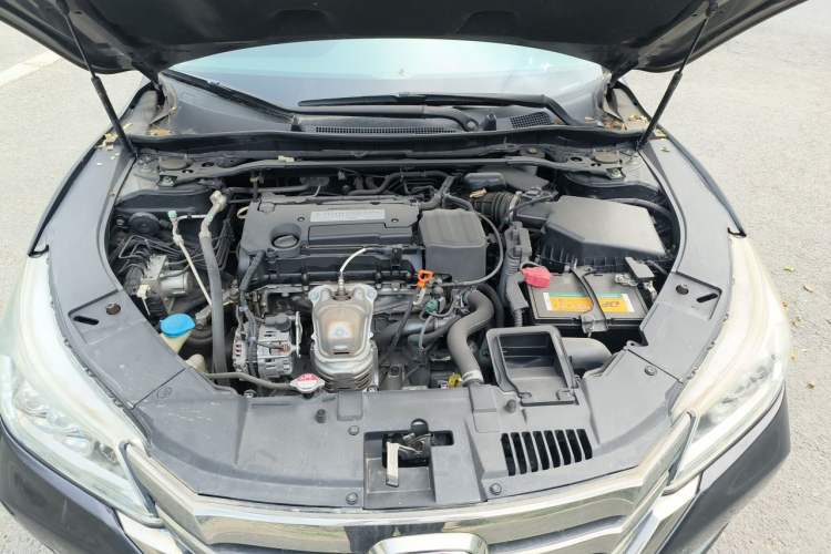 Used Honda Accord 2015 2.4L EX Luxury Edition Engine Bay