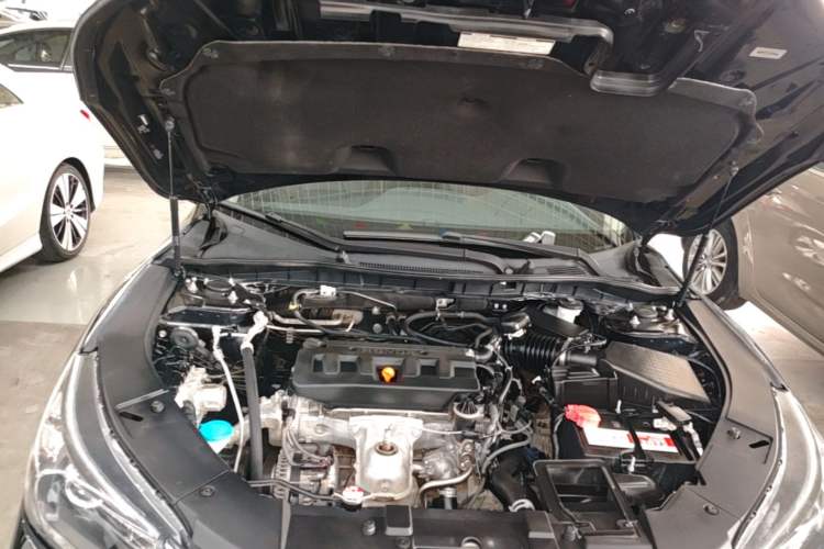 Used Honda Accord 2015 2.0L LX Comfort Edition Engine Bay