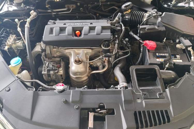 Used Honda Accord 2015 2.0L LX Comfort Edition Engine Bay