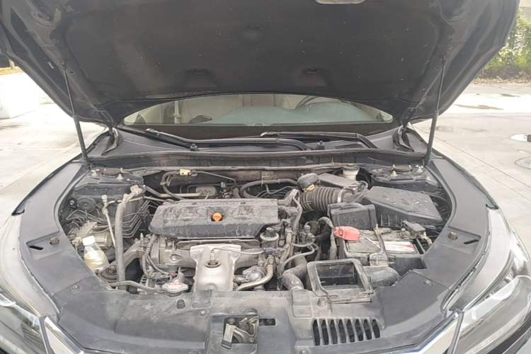 Used Honda Accord 2015 2.0L LXS Elite Edition Engine Bay