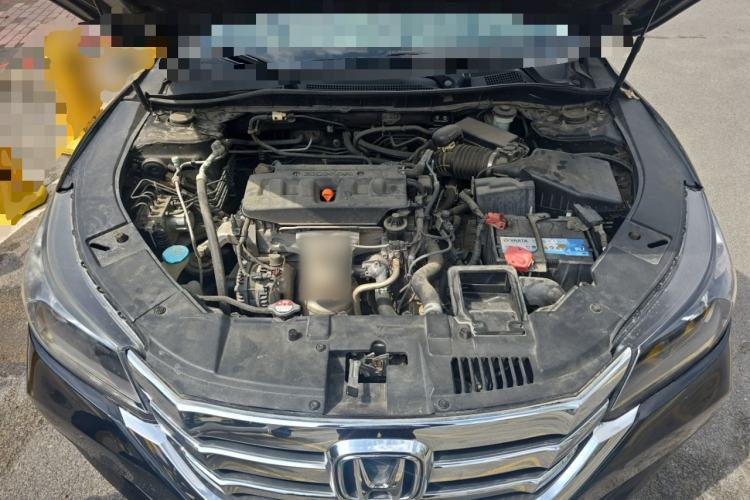 Used Honda Accord 2015 2.0L LXS Elite Edition Engine Bay
