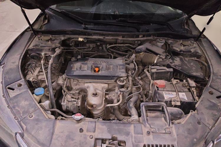 Used Honda Accord 2015 2.0L LX Comfort Edition Engine Bay